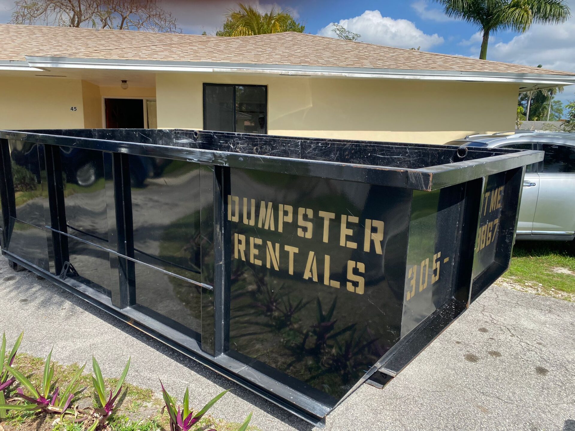 Dumpster rental in Miami