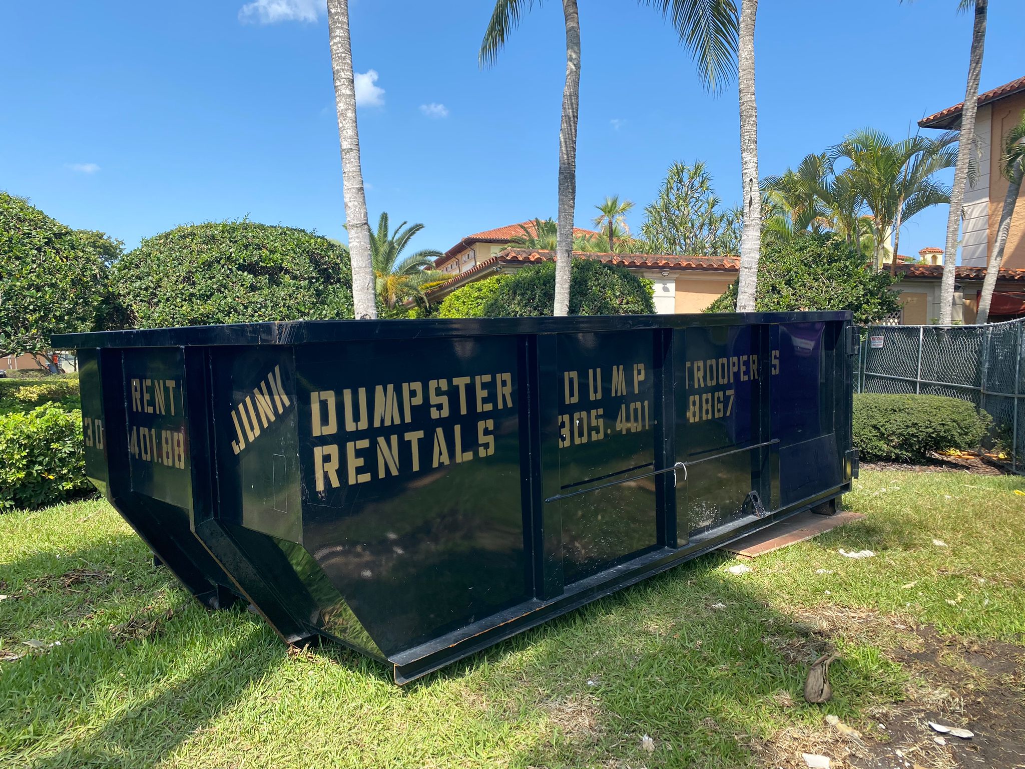 dumpster rental  dumptroopers